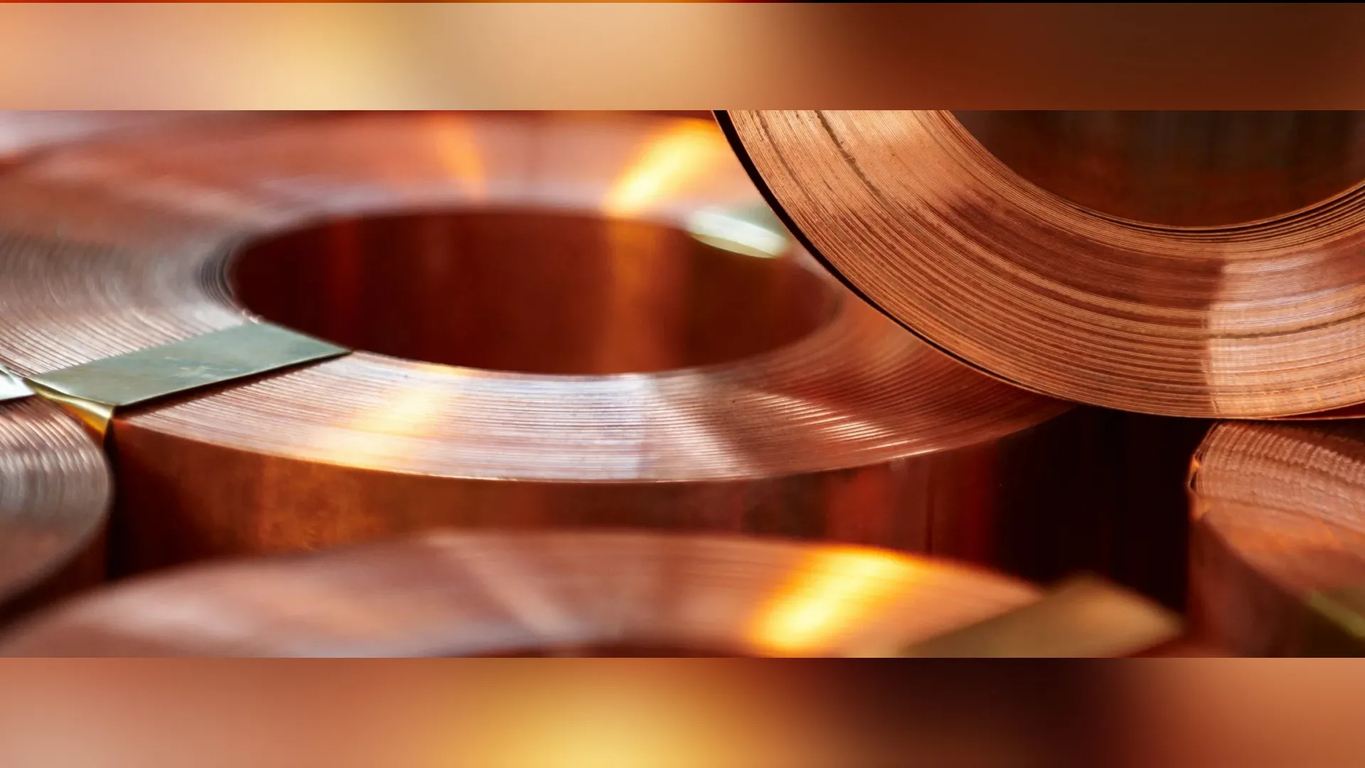 Бронзовая лента БрКМц3-1 ГОСТ 1761-92 2х35 мм